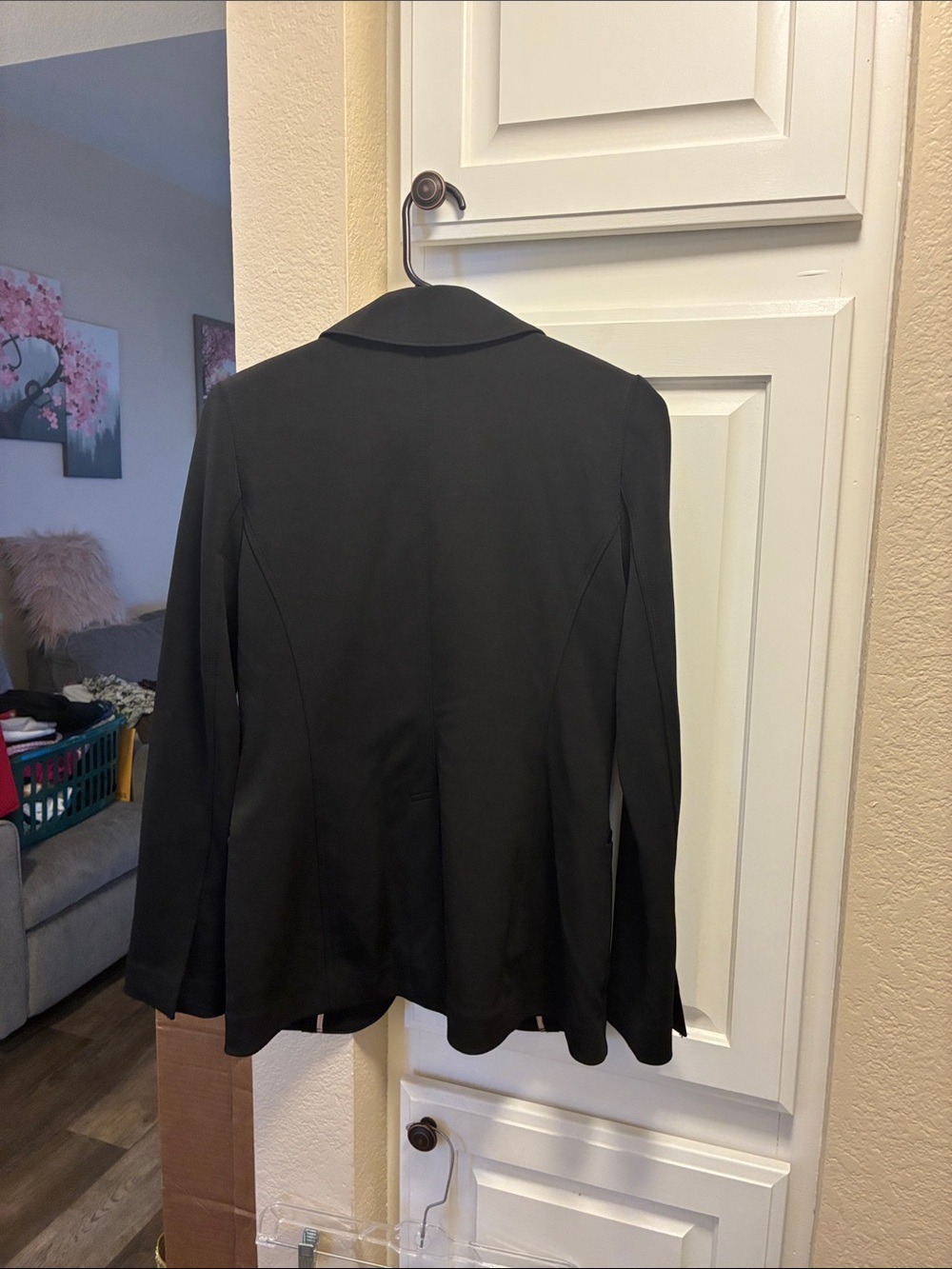 White House Black Market Black one button blazer - Picture 5 of 8